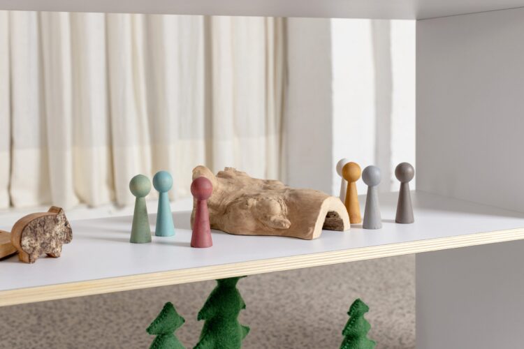 Earth Dwellers Small 7pc