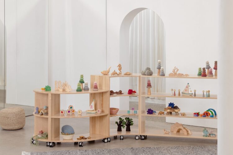Tas Oak Curved Flexispace Set: 780mm