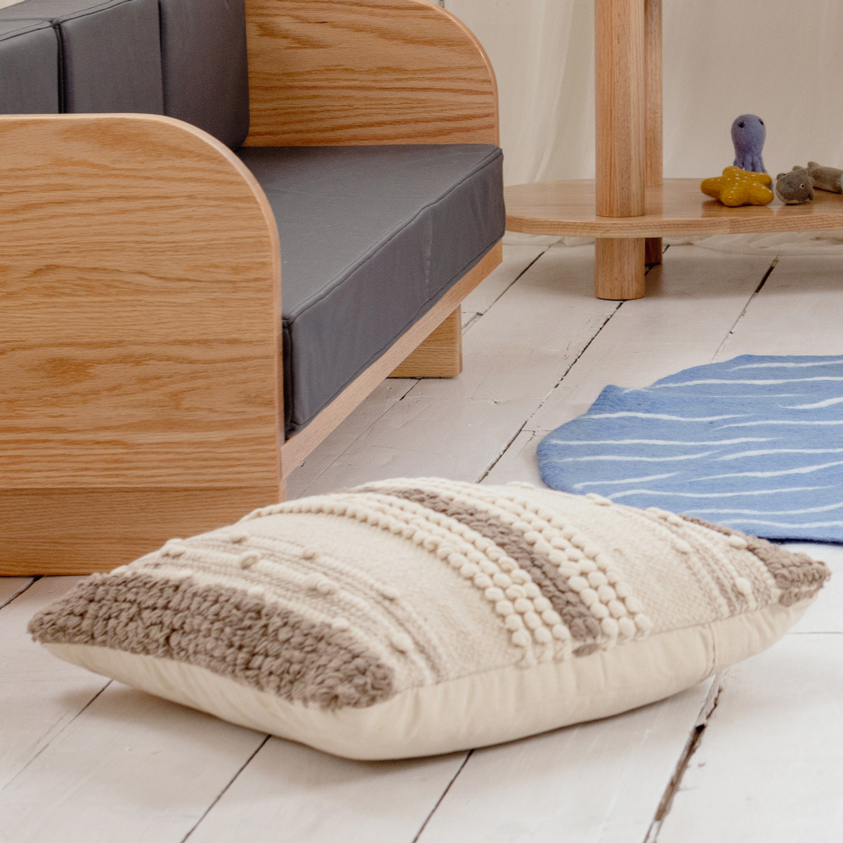 Cream Cushion & Insert