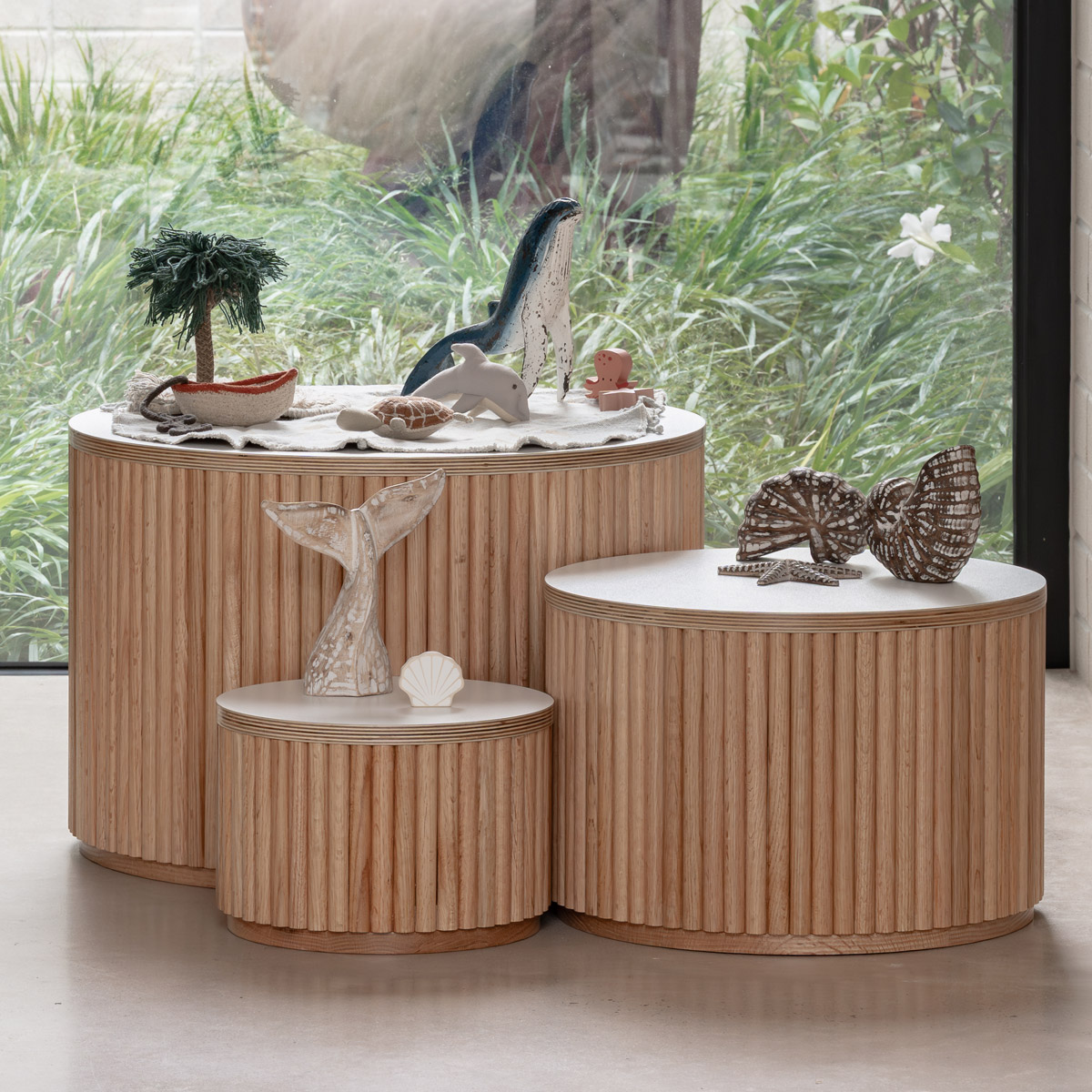 Oak Fluted Nesting Tables