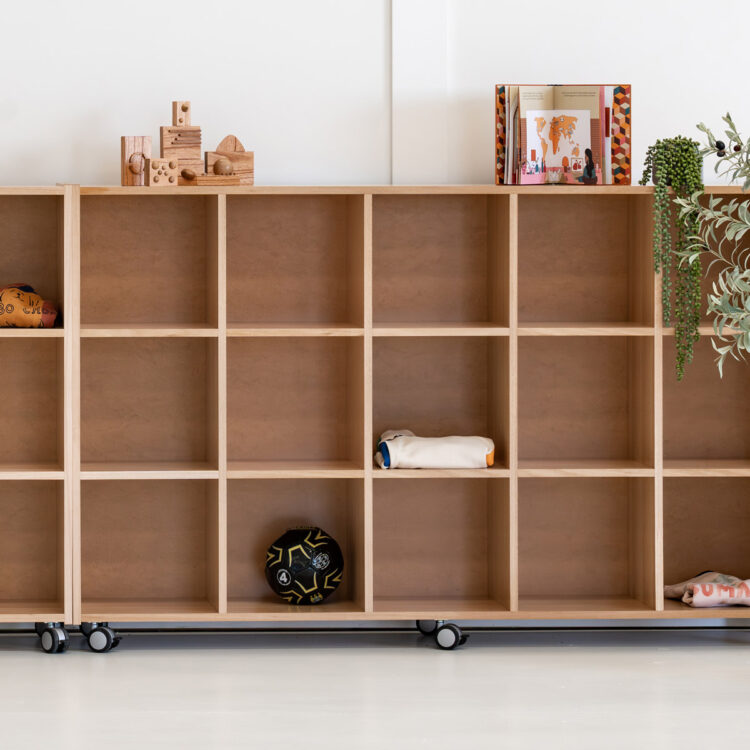 Tas Oak Locker 15 Unit