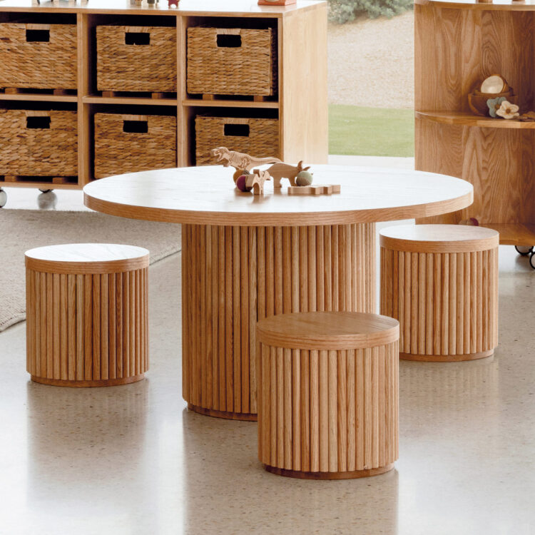 Oak Fluted Round Table & Stool Set