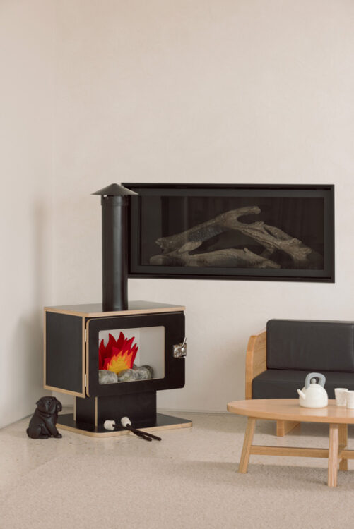 Small Wooden Bulldog Black