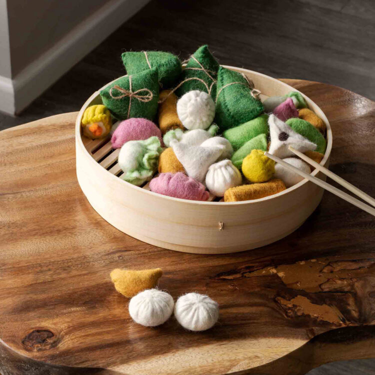 Yum Cha Set in Bamboo Steamer
