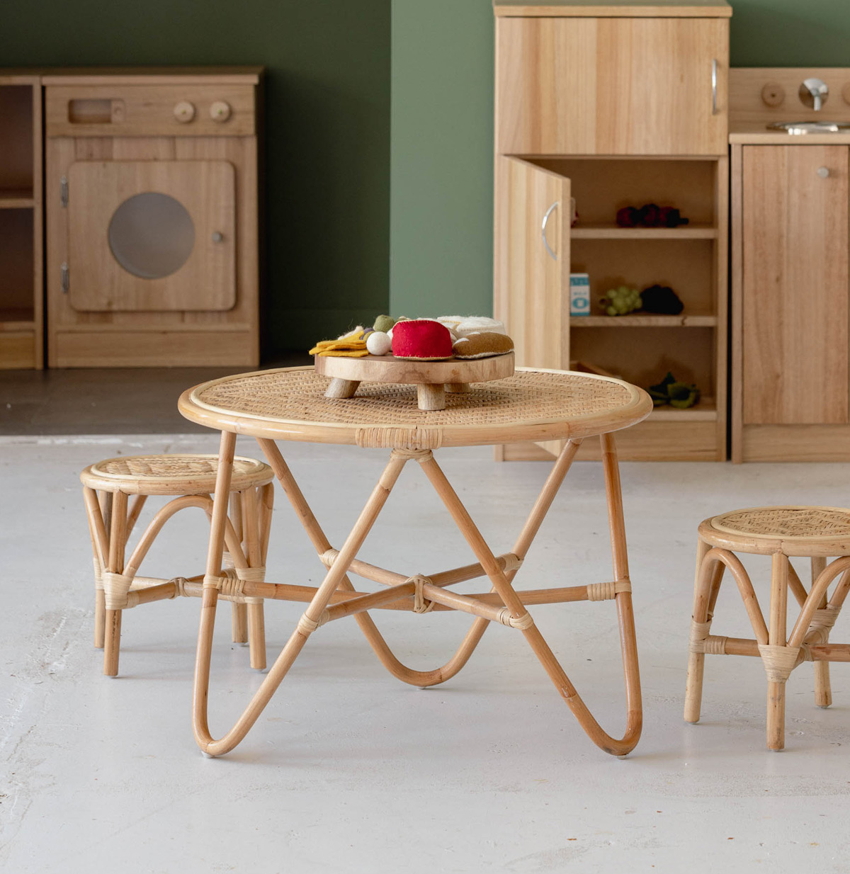 Rattan Round Table & Stools