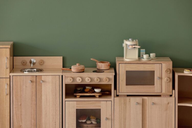 Tas Oak Home Corner Kitchen Set with Quarter Circles