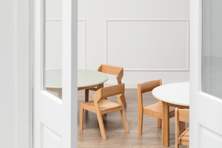 Combination Round Table