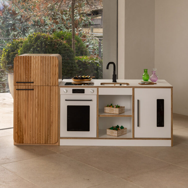 White Kinder Kitchen with Oak Fluted Fridge