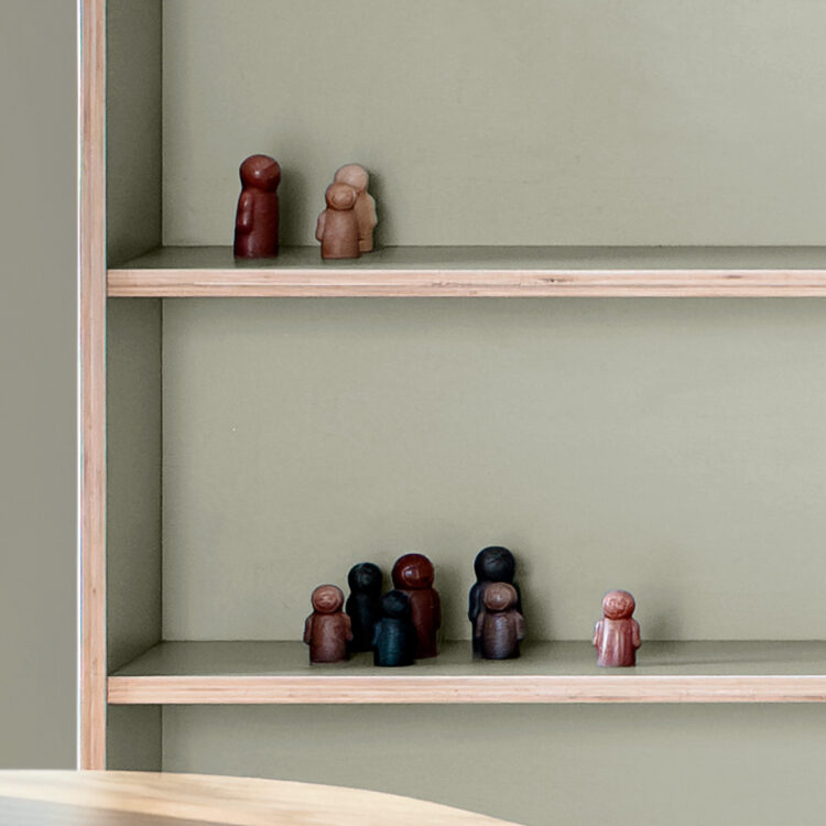 Little People Like Me Families 30pc